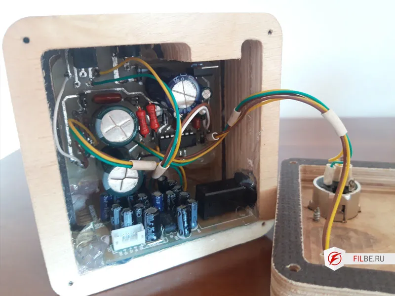 Фантомное питание с усилителем