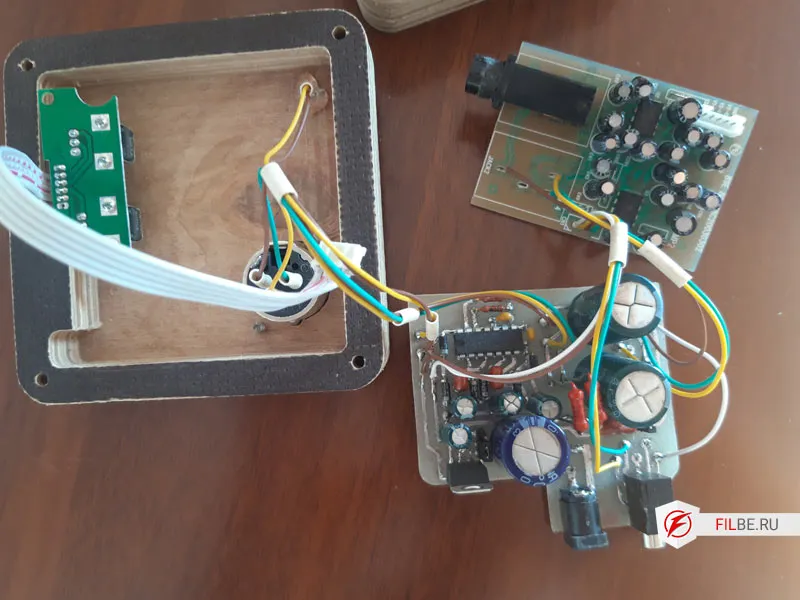 Фантомное питание с усилителем