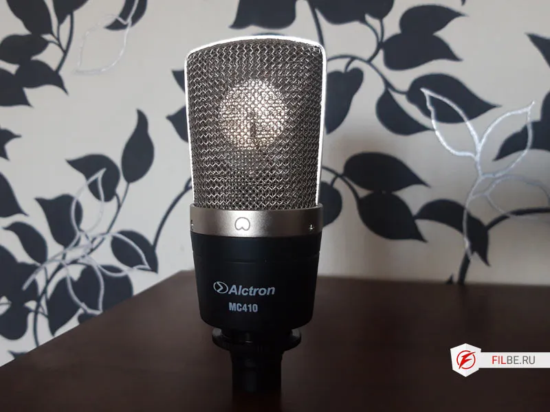 Конденцаторный микрофон Alctron MC410